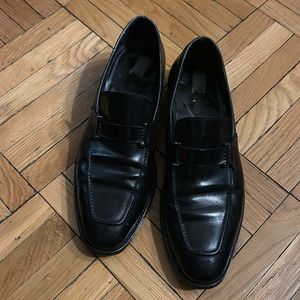 Well loved Tod’s men’s loafers